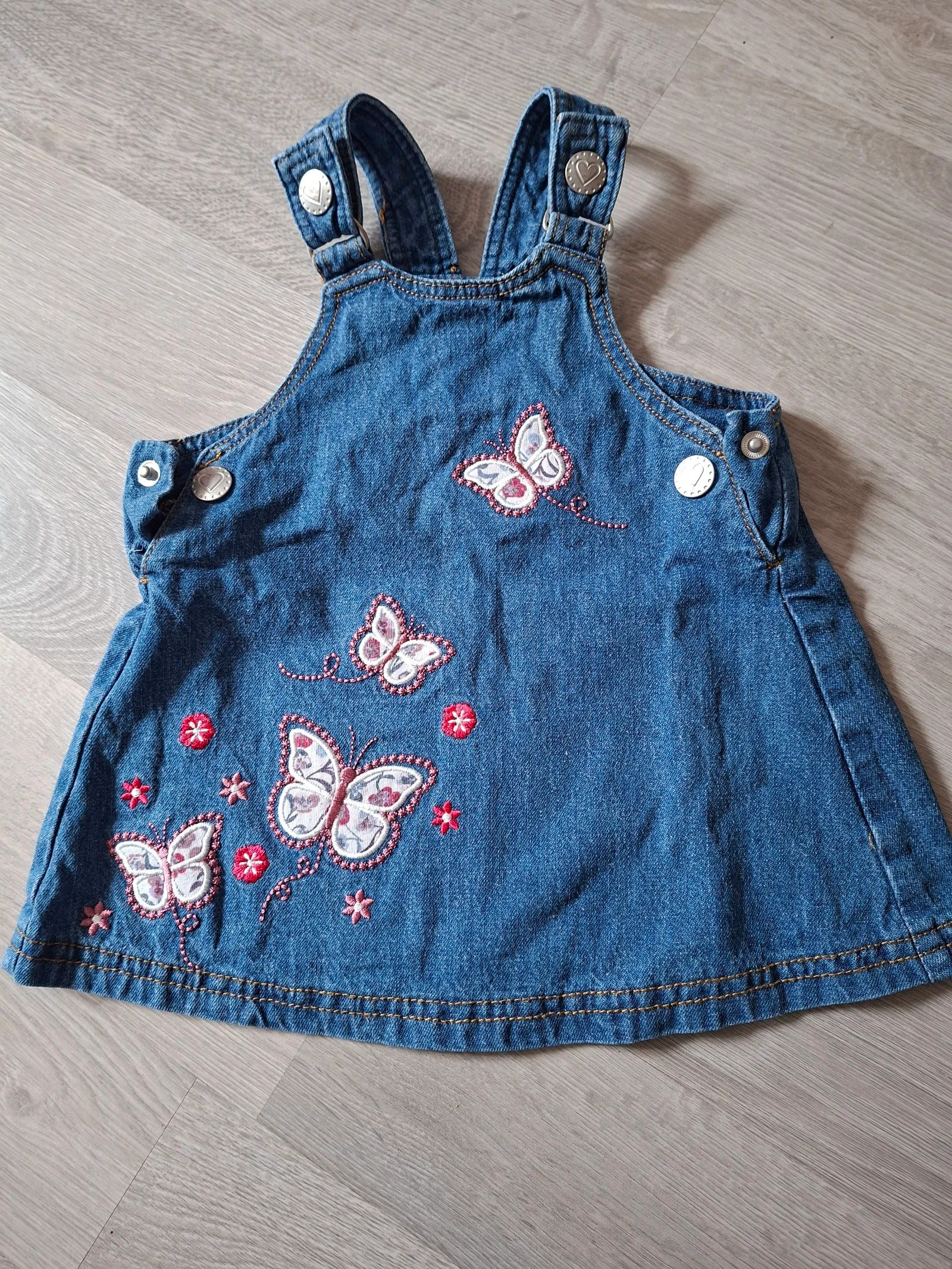 Robe 6 mois  – photo 2